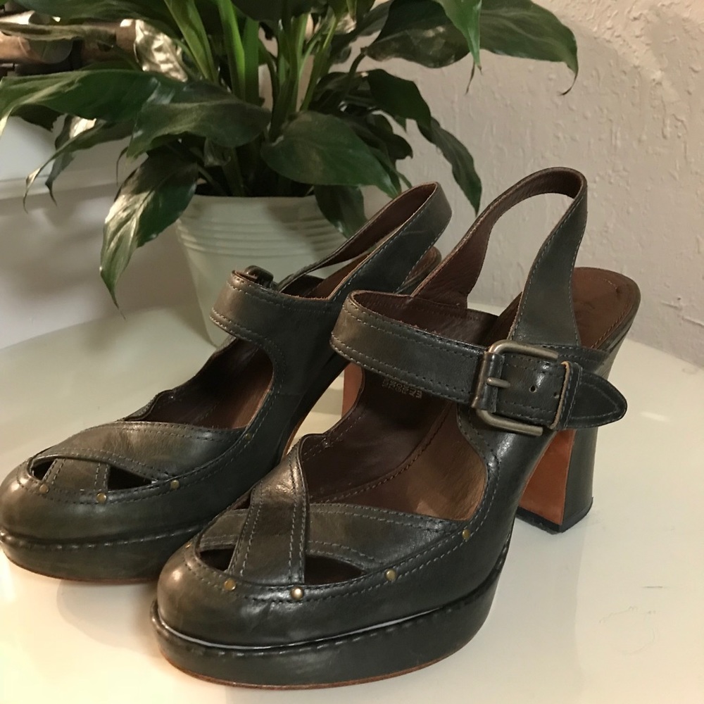 Frye sling-backs! 4”